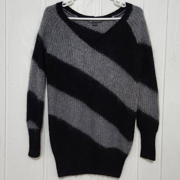 Armani Exchange Women's Black Gray Colorblock V Neck Knit Tunic Sweater - Size S - Picture 1 of 5